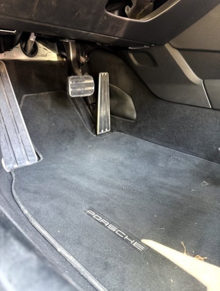 Before detail on Porsche 911 Turbo S